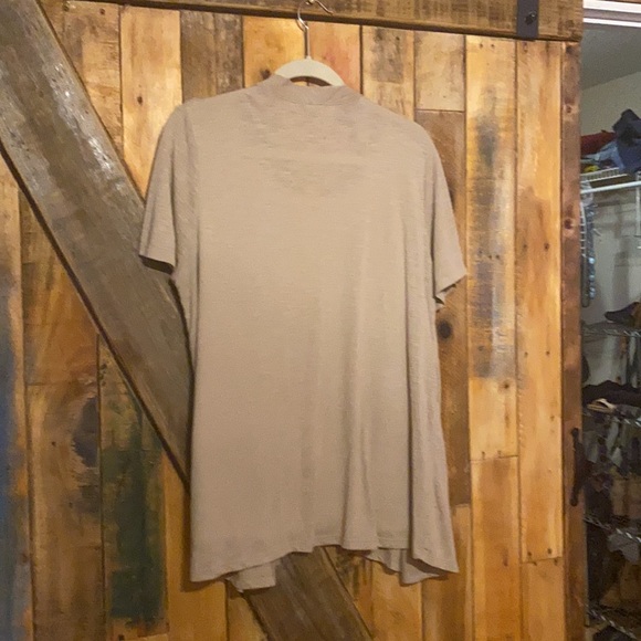 Shirt sleeve all in one shirt - Picture 4 of 4